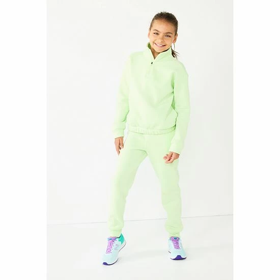 Girls 7-16 Tek Gear® Ultrasoft Fleece 1/4 Zip Pullover In Regular & Plus Strawberry Malt Berry 2 Girls 7-16 Tek Gear® Ultrasoft Fleece 1/4 Zip Pullover In Regular & Plus Strawberry Malt Berry - Image 2