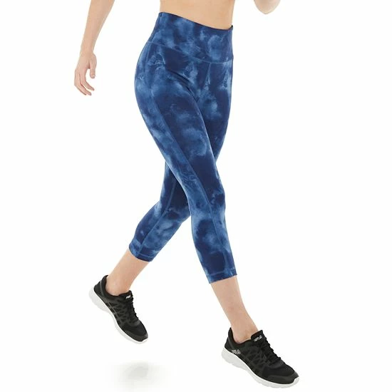 Women's Tek Gear® Essential High-Waisted Capri Leggings Purple Cheetah - Image 9