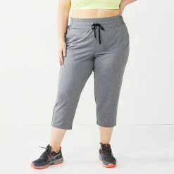 Plus Size Tek Gear® Weekend Straight-Leg Capris Black
