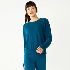 Women's Tek Gear® Keyhole Back Long-Sleeve Tee Blue Crayon