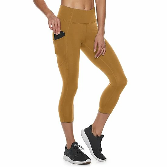 Women's Tek Gear® High-Waisted Shapewear Capri Leggings Moondance - Image 5