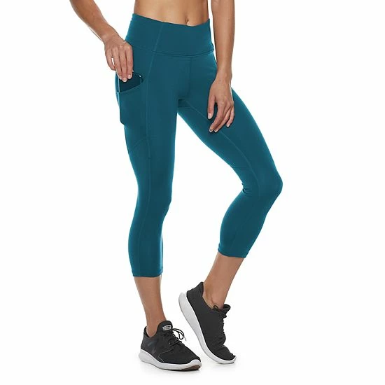 Women's Tek Gear® High-Waisted Shapewear Capri Leggings Moondance - Image 9